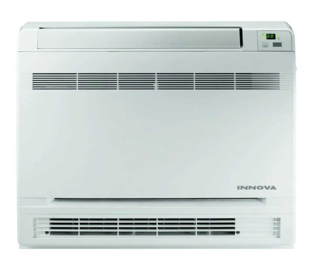 Innedel till Innova Floor V2, en diskret golvplacerad luftvärmepump för effektiv uppvärmning och kyla